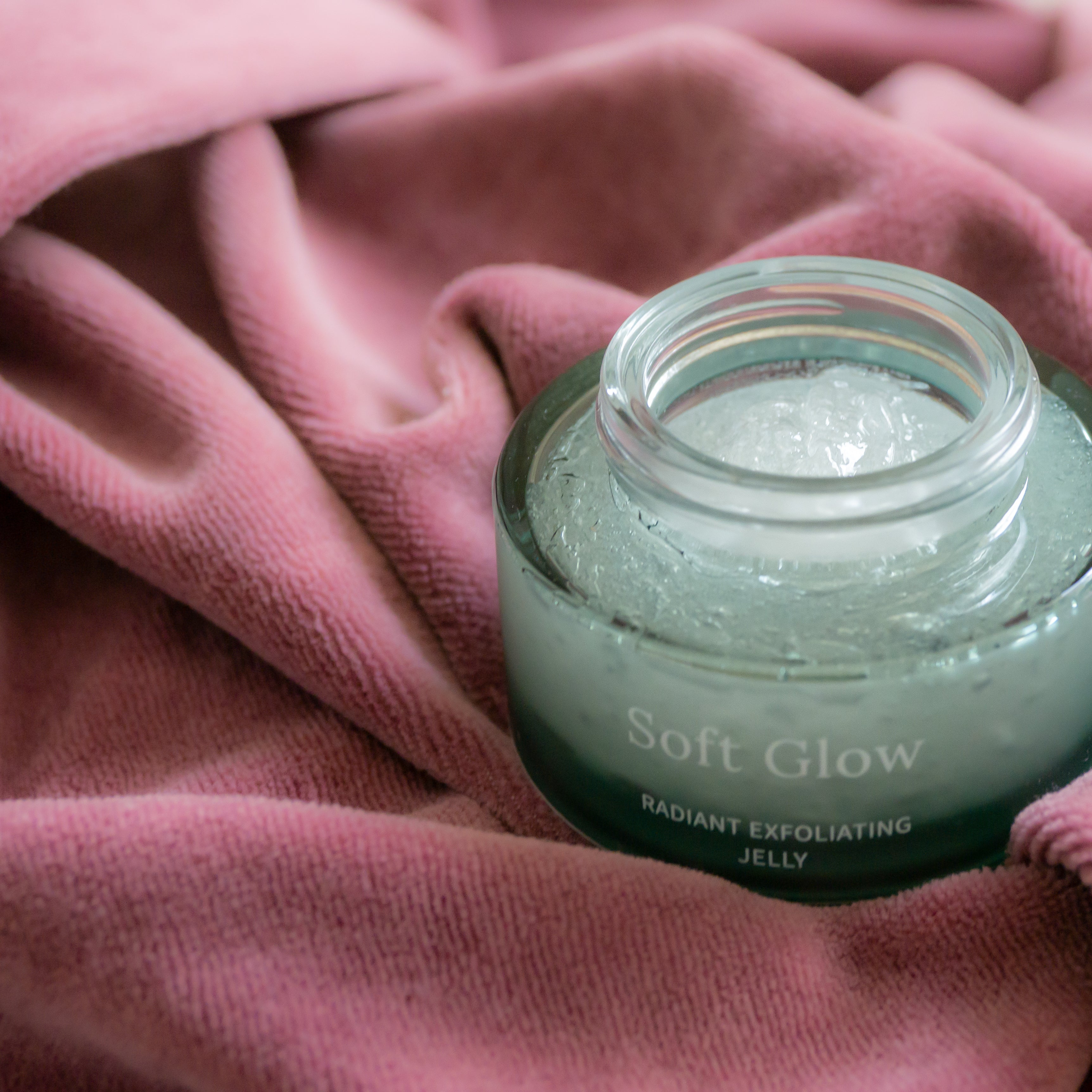 Soft Glow Radiant Exfoliating Jelly - 50ml